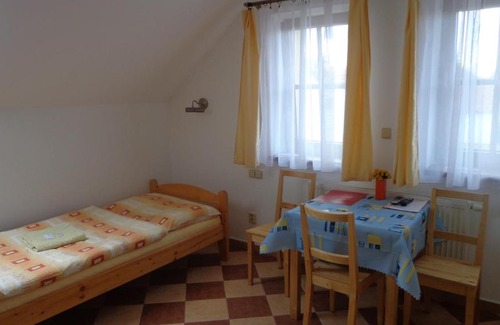 Seberov House | Pension Camp Prager