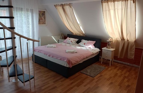 Grein Apartment | Pension DonauBlick Grein 2 in Stifterstrasse19. (2 Apartment )