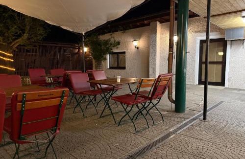 Bogenhofen House | Pension Engin