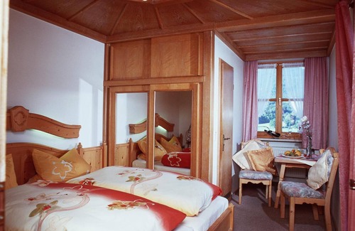 Rimbach House | Pension Ferienwohnungen Ludwig