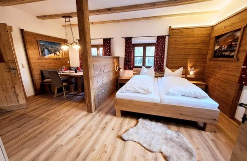 Am Etzerschloßl House | Pension Gasthof Etzerschlössl