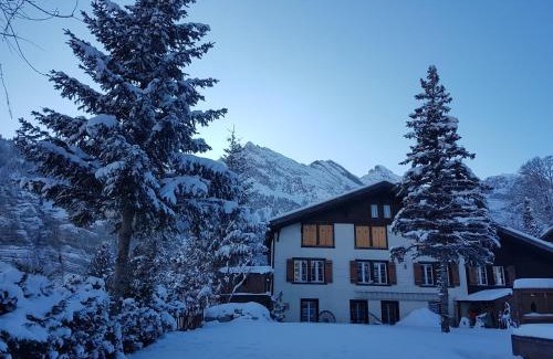 Gimmelwald House | Pension Gimmelwald