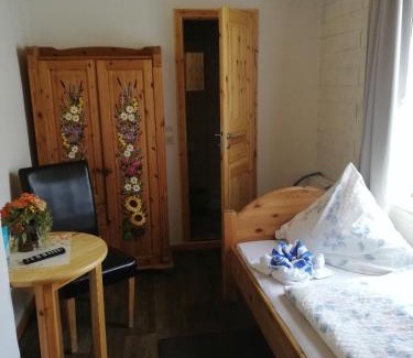 Markische Heide House | Pension Haus zum See