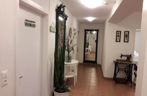 Klingfurth House | Pension Hendling