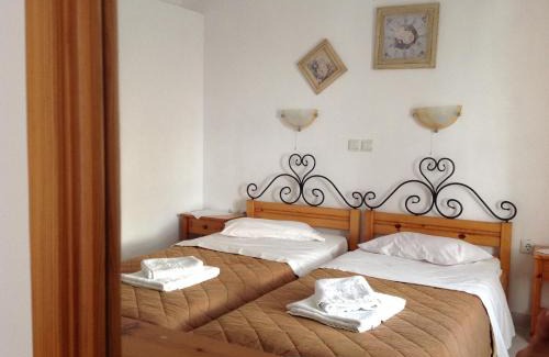 Amorgos Apartment | Pension Hlias - Chora Amorgos