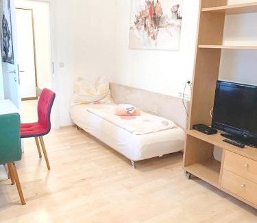 Kritzendorf Apartment | Pension Huber