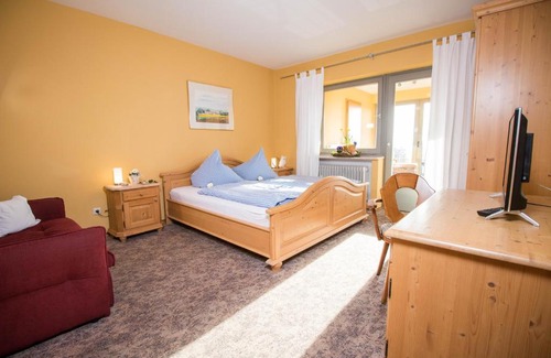 Vilshofen Hotel | Pension Hundsöder Wirt