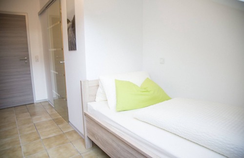 Wallersdorf House | Pension Jederzeit