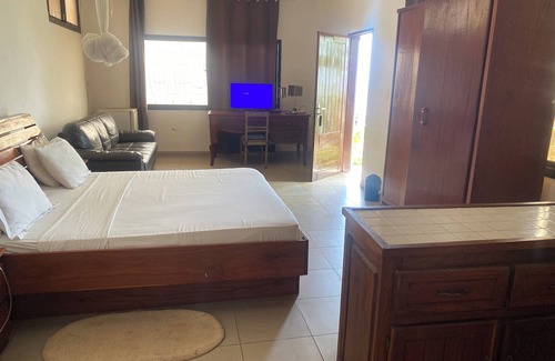 Conakry House | Pension Les Palmiers