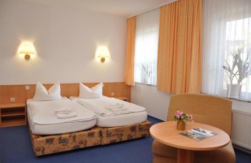 Kromsdorf House | Pension Lindenhof