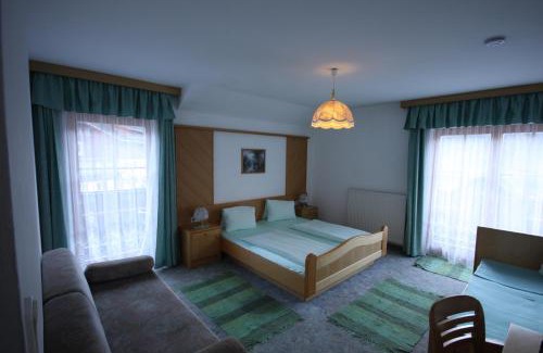 Flattach Bed & Breakfast | Pension Maier