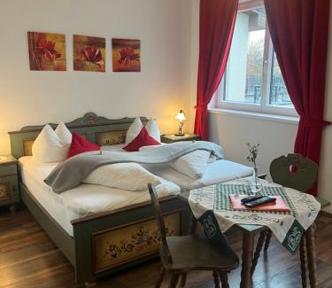 Melk Bed & Breakfast | Pension Marillenhof