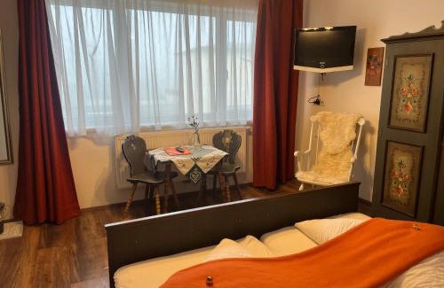 Melk Bed & Breakfast | Pension Marillenhof