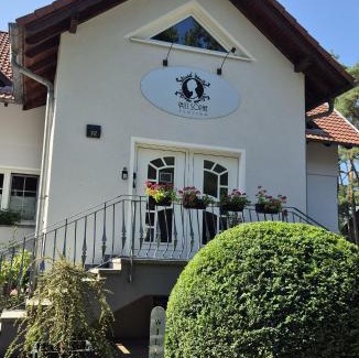 Kyritz House | Pension Miss Sophie