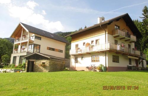 Weissensee House | Pension Mitterer