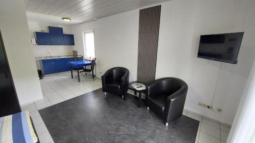 Sankt Aldegund Apartment | Pension Mosella , Wohnung mit Balkon und Moselblick