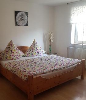 Harburg House | Pension Moserhaus