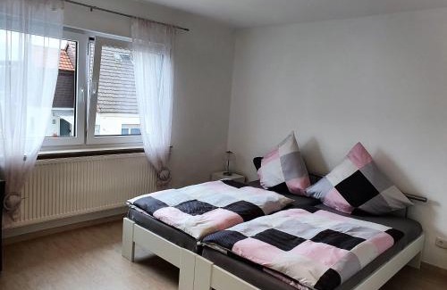Hahnlein Apartment | Pension Nickel Ferienwohnung II Waldstraße 18 Alsbach-Hähnlein