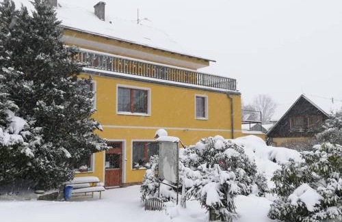 Janov House | Pension Pastis