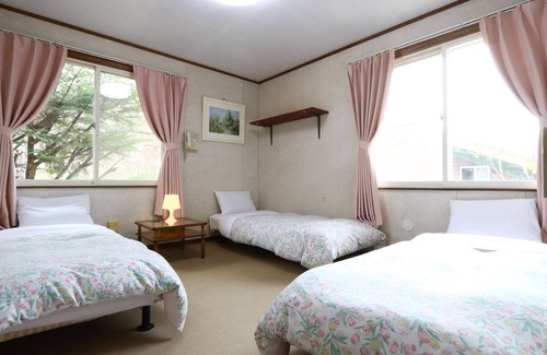 Hara House | Pension Peppermint House
