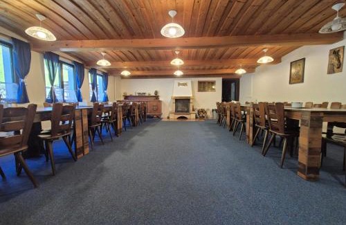 Pec pod Snezkou House | Pension Piana