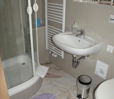 Bahnhofsvorstadt House | Pension Reichel