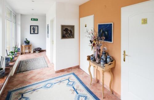 Anif House | Pension Schiessling