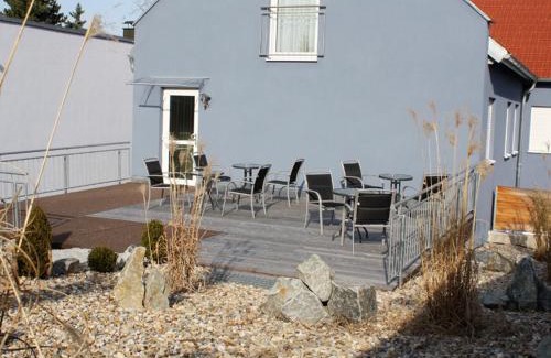 Obertraubling House | Pension Stadler