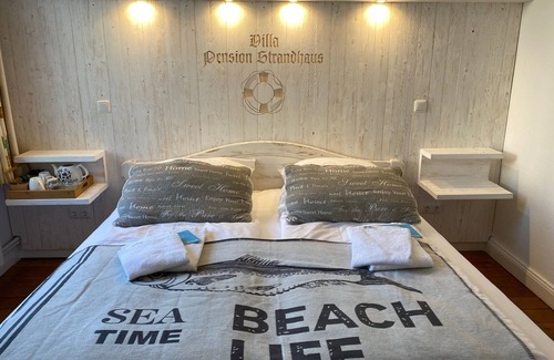 Alt-Travemunde/Ronnau House | Pension Strandhaus