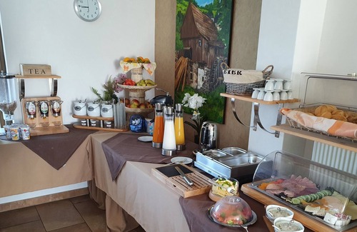 Lichtenberg House | Pension Teichblick - with us you will find peace