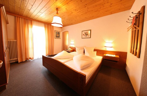 Nauders Bed & Breakfast | Pension Tirol