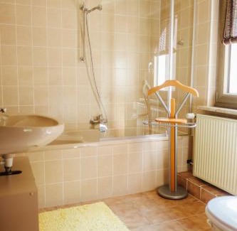 Rodacherbrunn House | Pension und Gastwirtschaft Mareile am Rennsteig