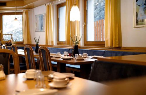 Valle Aurina House | Pension Waldheim Apartments