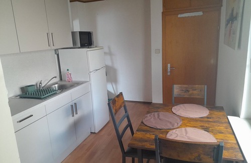 Hunstetten House | Pension Zum Adler