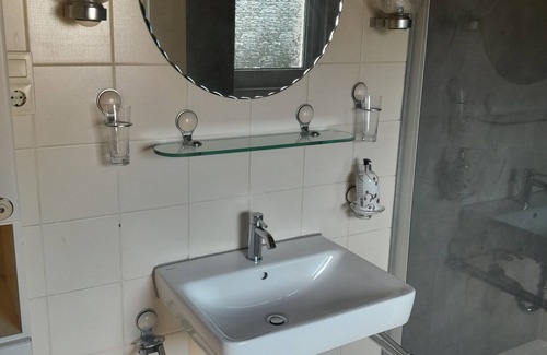 Hunstetten House | Pension Zum Adler