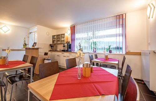 Boehlen House | Pension zum Bergmann