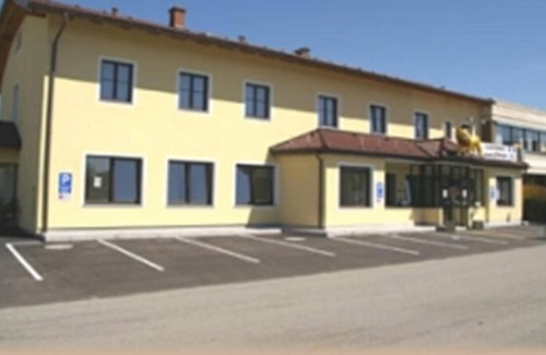 Asten House | Pension Zum Löwen