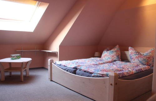 Lancken-Granitz Apartment | Pension Zum Neuensiener See