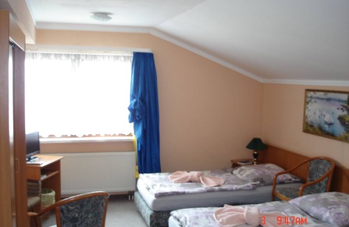 Suplingen House | Pension zum Schwanenteich