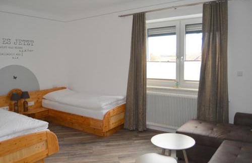 Hollabrunn Bed & Breakfast | Pension zum Strell