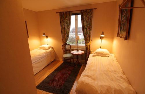 Frillesas House | Pensionat Frillesberg