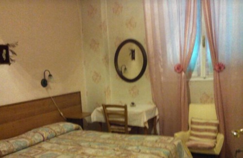 Sanremo Old Town Hotel | Pensione Santa Chiara Di Biancheri Katia