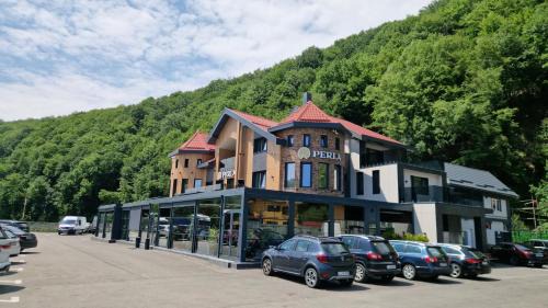 Ciucea House | Pensiune Restaurant PERLA