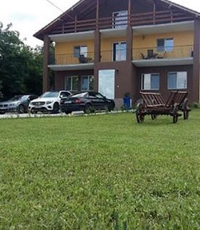 Corcova House | Pensiunea Alex & Andry