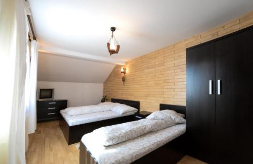Cozanesti House | Pensiunea Arina