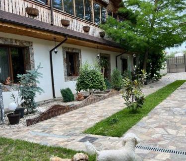 Malu Mare House | Pensiunea B C M