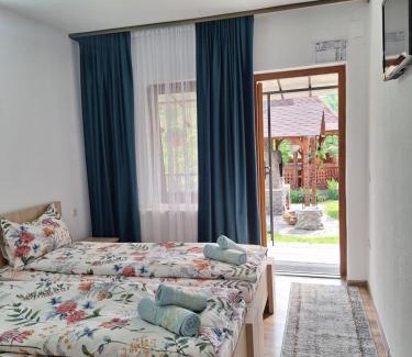 Vadu Izei House | Pensiunea Casa Ancuta