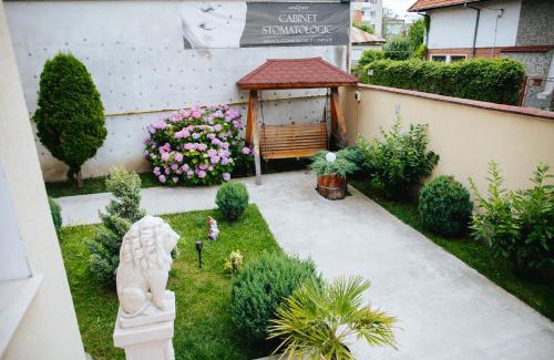 Tirgu Jiu House | Pensiunea Casa Cristal