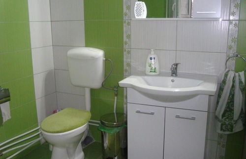 Manastirea Humorului House | Pensiunea Casa Rodica