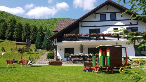 Gura Raului House | Pensiunea Casa Stefan